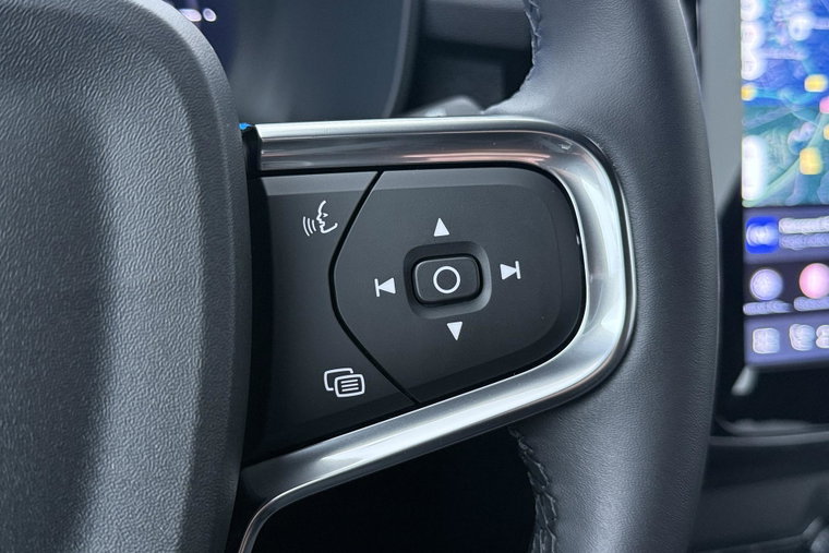 Vehicle Image 41