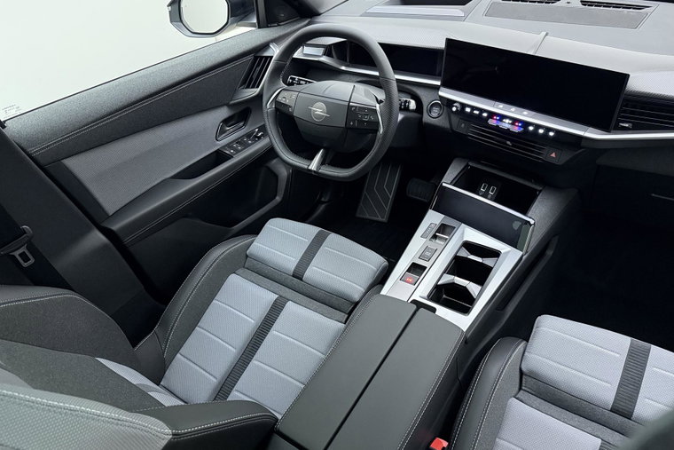 Vehicle Image 20