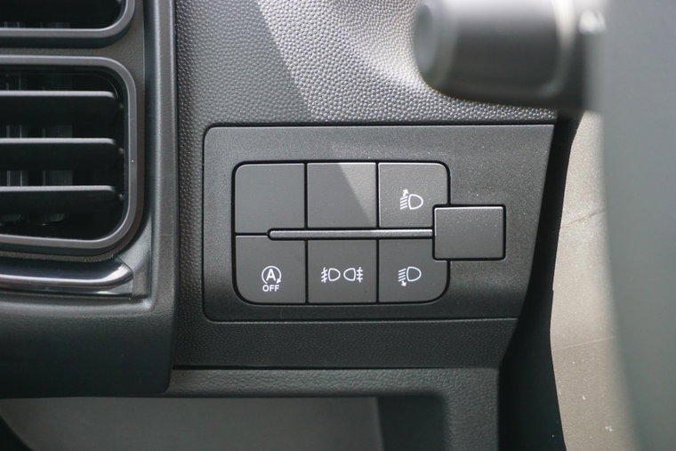 Vehicle Image 24
