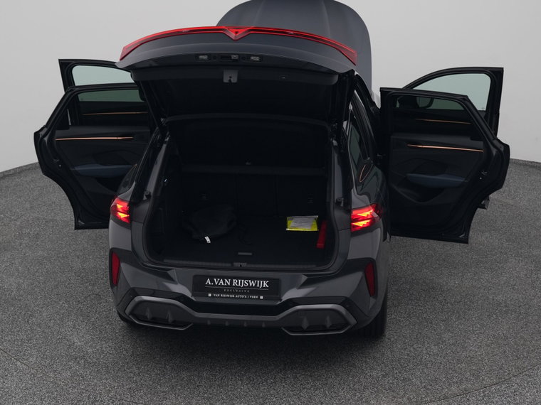 Vehicle Image 29