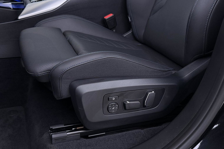 Vehicle Image 51