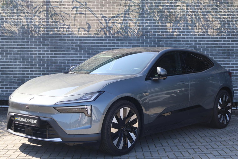 Polestar 4