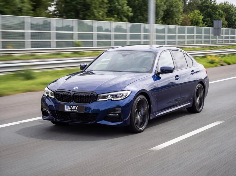 BMW 330e